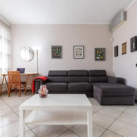 Lovely 15m From Duomo M1 Διαμέρισμα