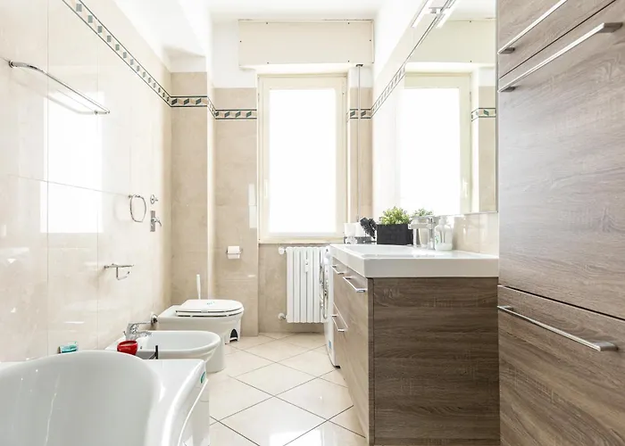Lovely 15m From Duomo M1 Apartament *