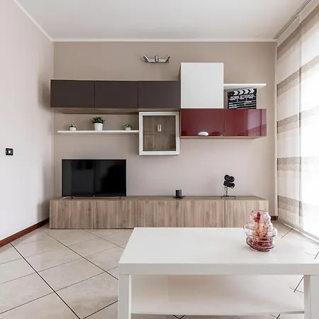 Lovely 15m From Duomo M1 Milan